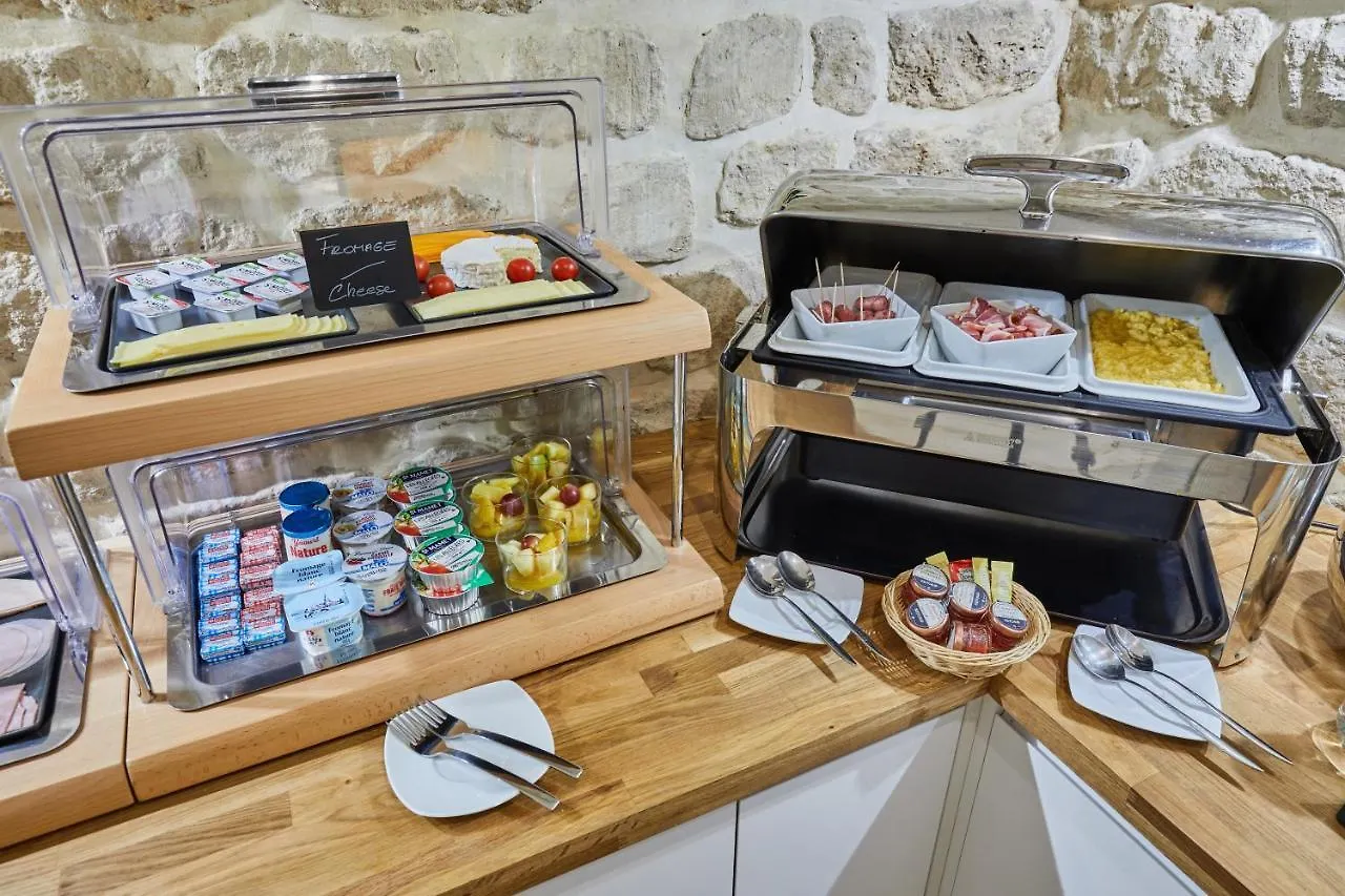 Hotel Berne Opera Paris